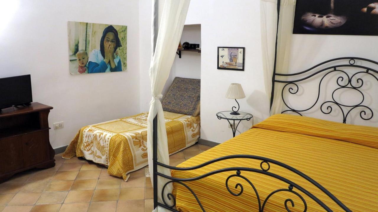 - B&B "Centro Antico" - Νάπολη Εξωτερικό φωτογραφία